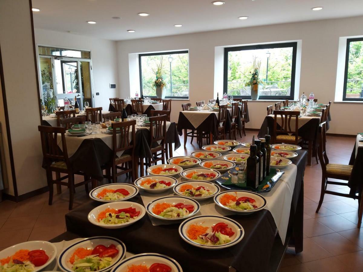 Hotel La Lucciola К'янчіано-Терме Екстер'єр фото
